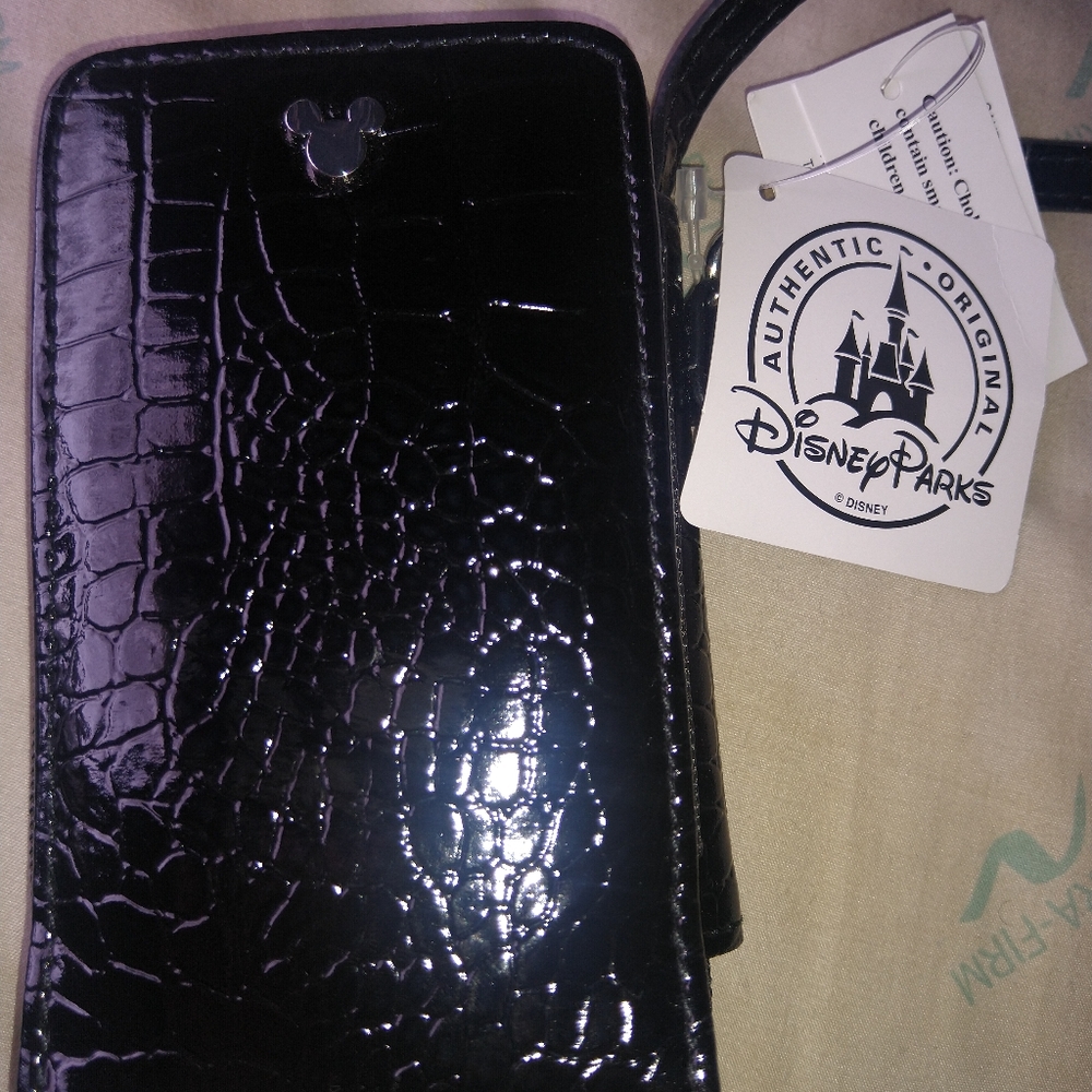 NWT authentic original Disney park